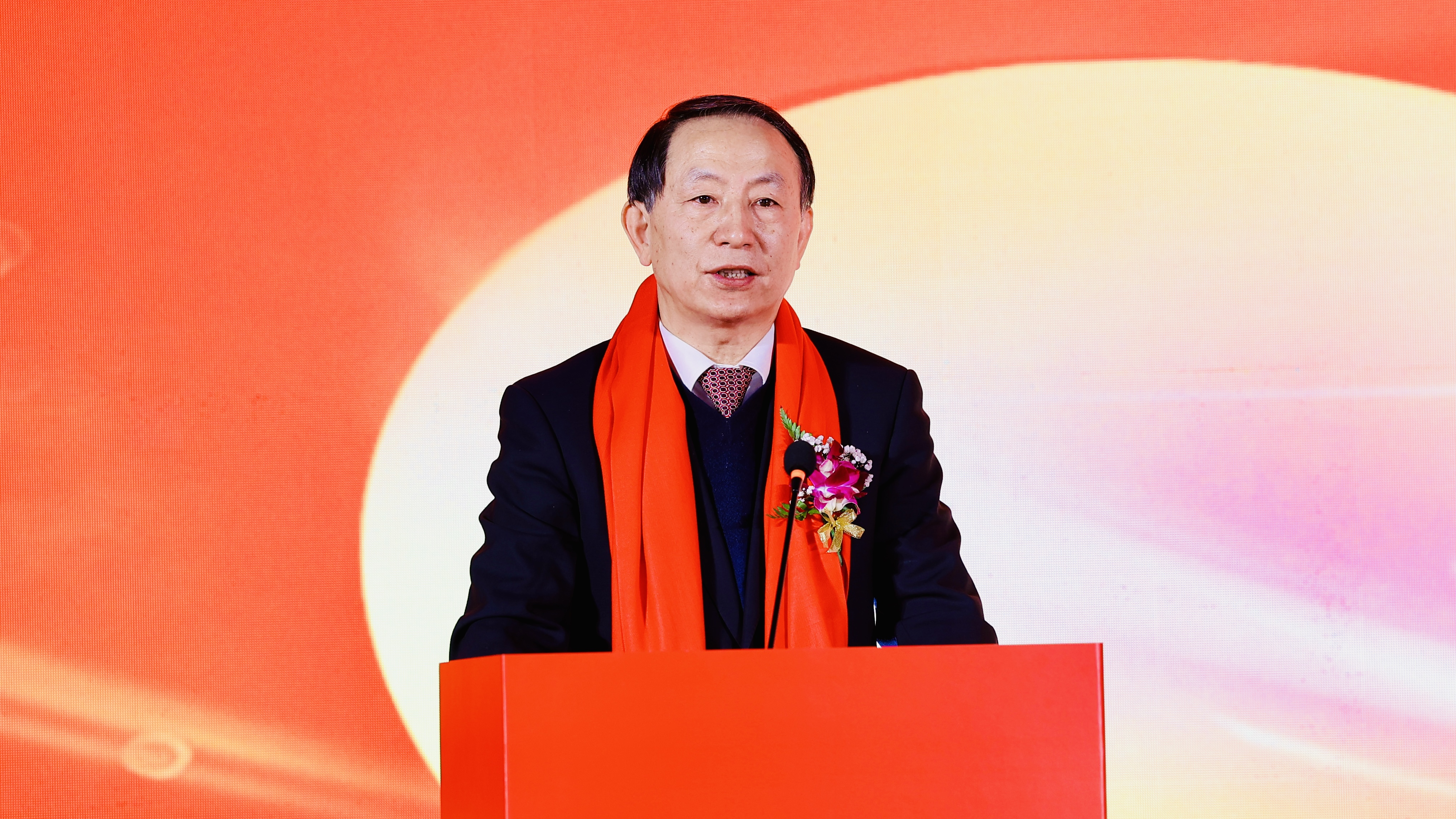 米兰(milan)中国官方微举行上市仪式，正式登陆A股科创板
